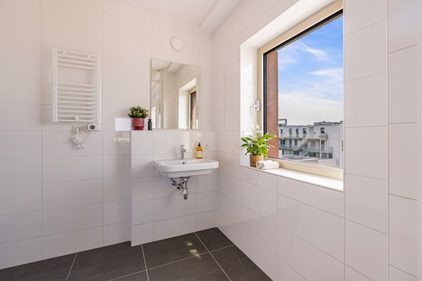 Medium property photo - Barajasweg 94, 1043 CP Amsterdam